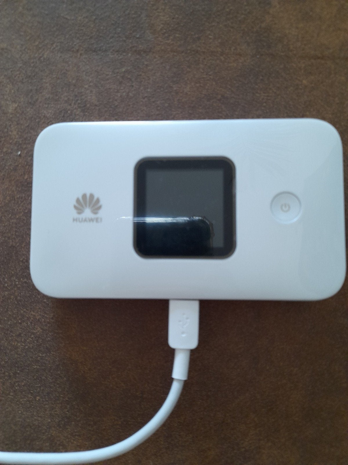 Huawei Mobiele WiFi Router E5573Cs-322 met oplader, Ophalen of Verzenden, Zo goed als nieuw, Router, Huawei