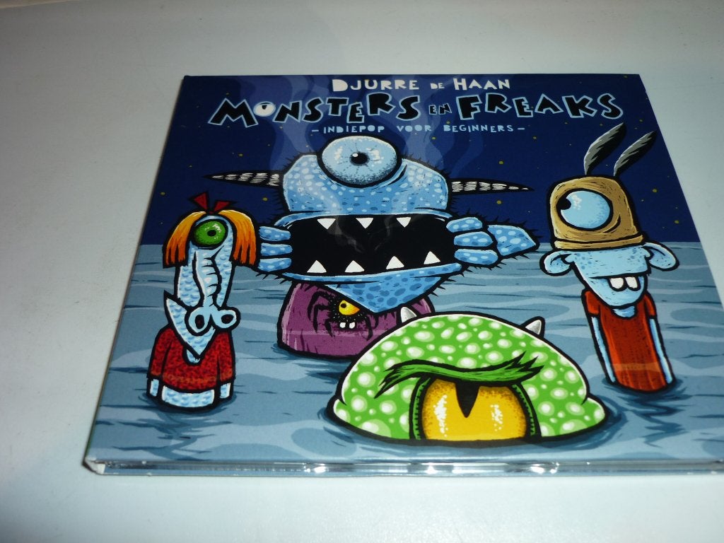Djurre de Haan - Monsters en Freaks CD (Indiepop), Ophalen of Verzenden, Zo goed als nieuw, Inclusief boekje, Indie