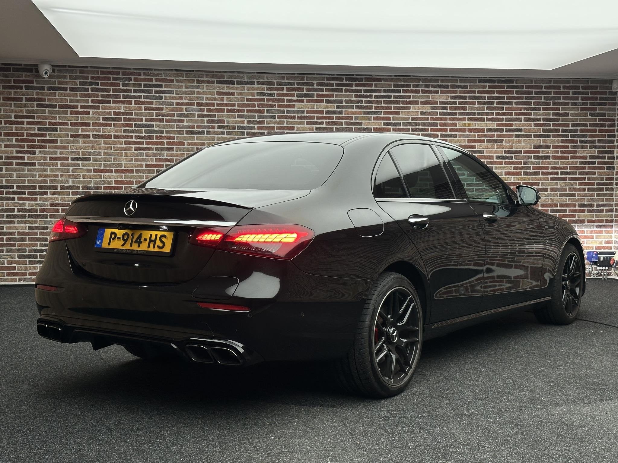 Mercedes-Benz E-klasse 300 e AMG Line | Dak| Memory| Burmest, Auto's, Automaat, Gebruikt, Euro 6, 4 cilinders