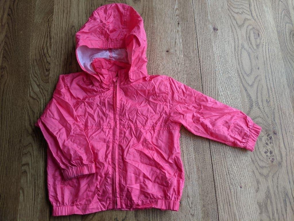 Meisje - roze regenjas H&M - maat 92, Kinderen en Baby's, Kinderkleding | Maat 92, Gebruikt, Meisje, H&M, Ophalen of Verzenden