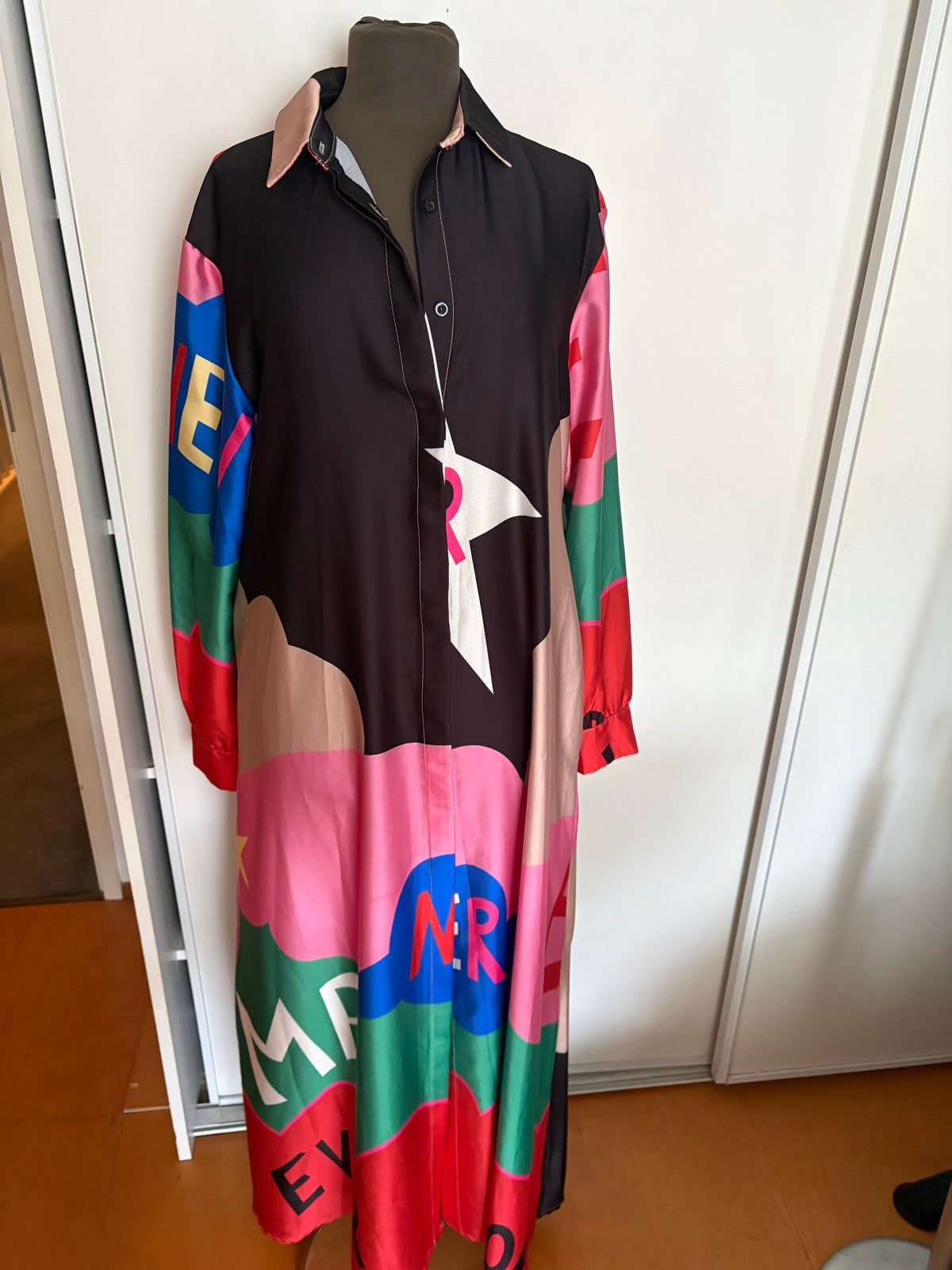Nieuwe Biba Dames Jurk - Lang, Doorknoop, Maat 42/44, Overige kleuren, Maat 42/44 (L), Nieuw, Ophalen of Verzenden