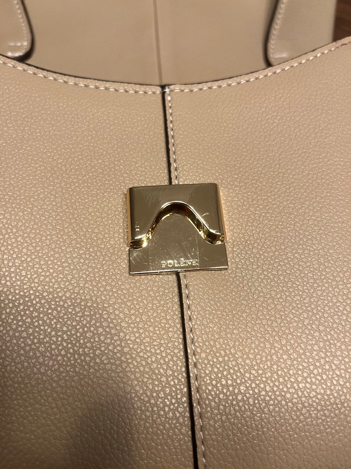Polène Numéro Dix Camel Graine Handtas, Sieraden, Tassen en Uiterlijk, Ophalen of Verzenden, Zo goed als nieuw, Beige, Handtas