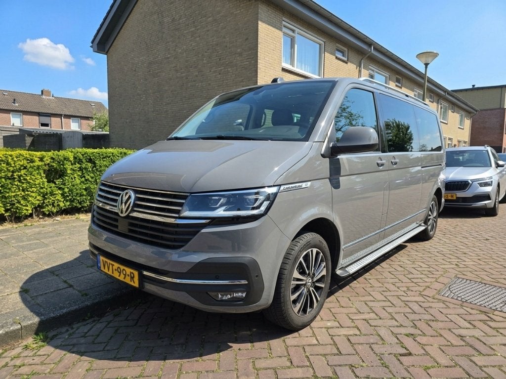 VW Caravelle T6.1 Highline DSG Pure Grey Dubbele Cabine Full, Automaat, 150 pk, Volkswagen, Leder