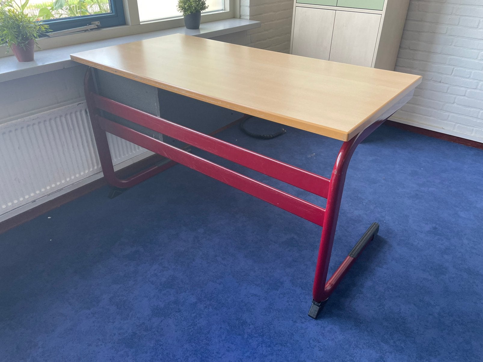 School meubilair bureau tafel krukken, Ophalen, Gebruikt