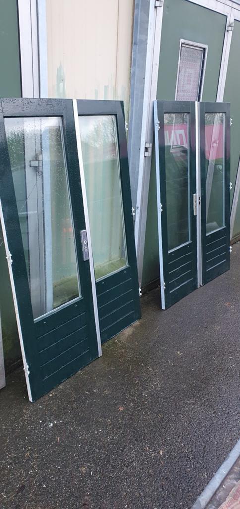 5 x set Tuindeuren openslaande deuren
Hardhout
Dubbelglas, Gebruikt, 120 cm of meer, Ophalen of Verzenden, Buitendeur