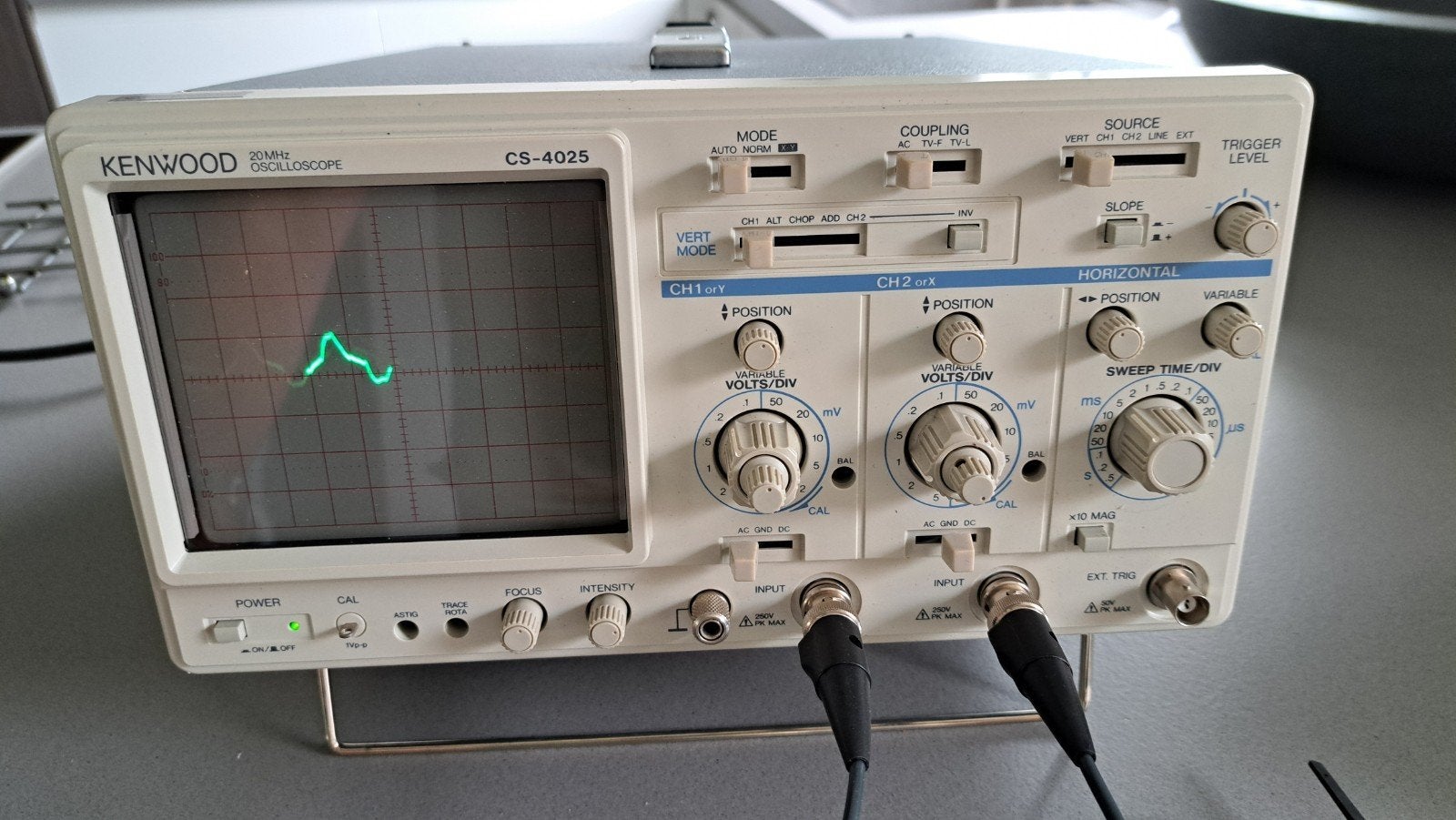 Kenwood CS-4025 20MHz Oscilloscope - Goed Werkend, Ophalen, Zo goed als nieuw