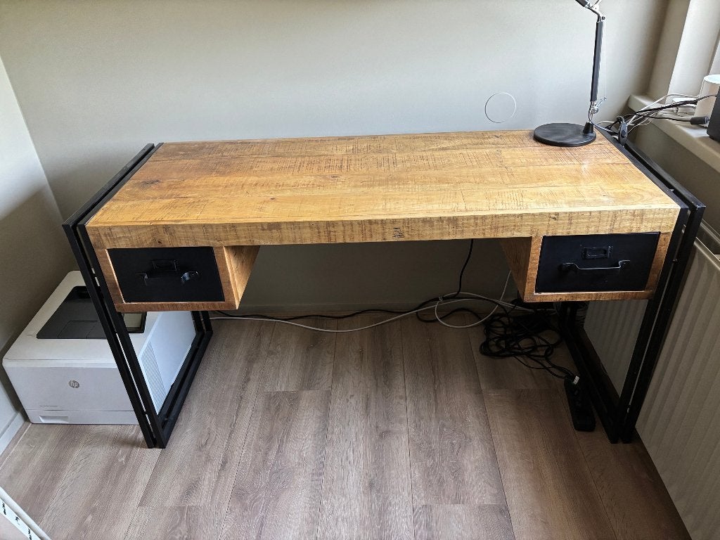 Stoer bureau vintage industrieel, Ophalen, Overige typen, Zo goed als nieuw, Meerkleurig