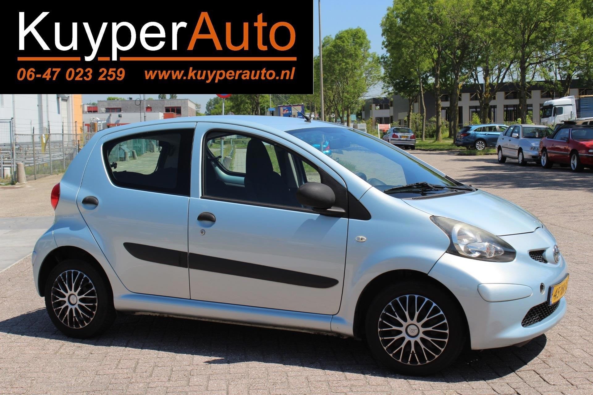 Toyota Aygo 1.0-12V nap 5 drs nw apk, Auto's, Toyota, Voorwielaandrijving, Gebruikt, Origineel Nederlands, Bedrijf