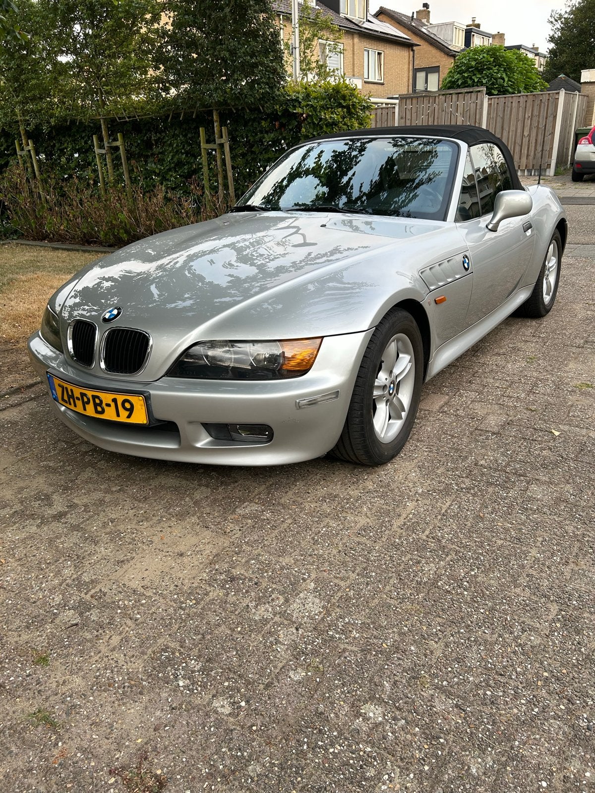 BMW Z3 1.9 I Roadster 1999 Grijs, wide body, lage km stand, Auto's, 13 km/l, 4 cilinders, Cabriolet, Metallic lak