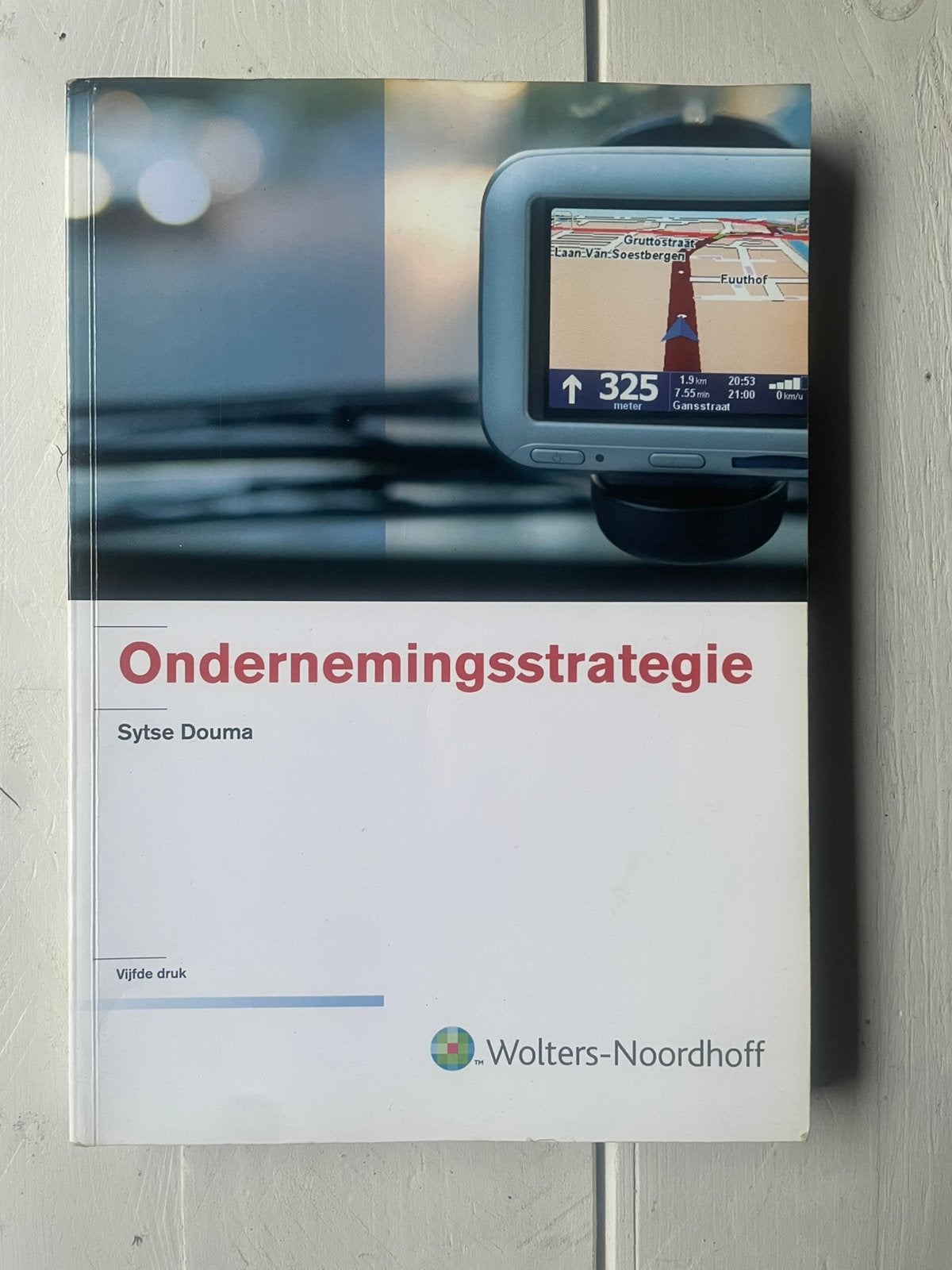 S. Douma - Ondernemingsstrategie studieboek management boek, Ophalen of Verzenden, Zo goed als nieuw, Management