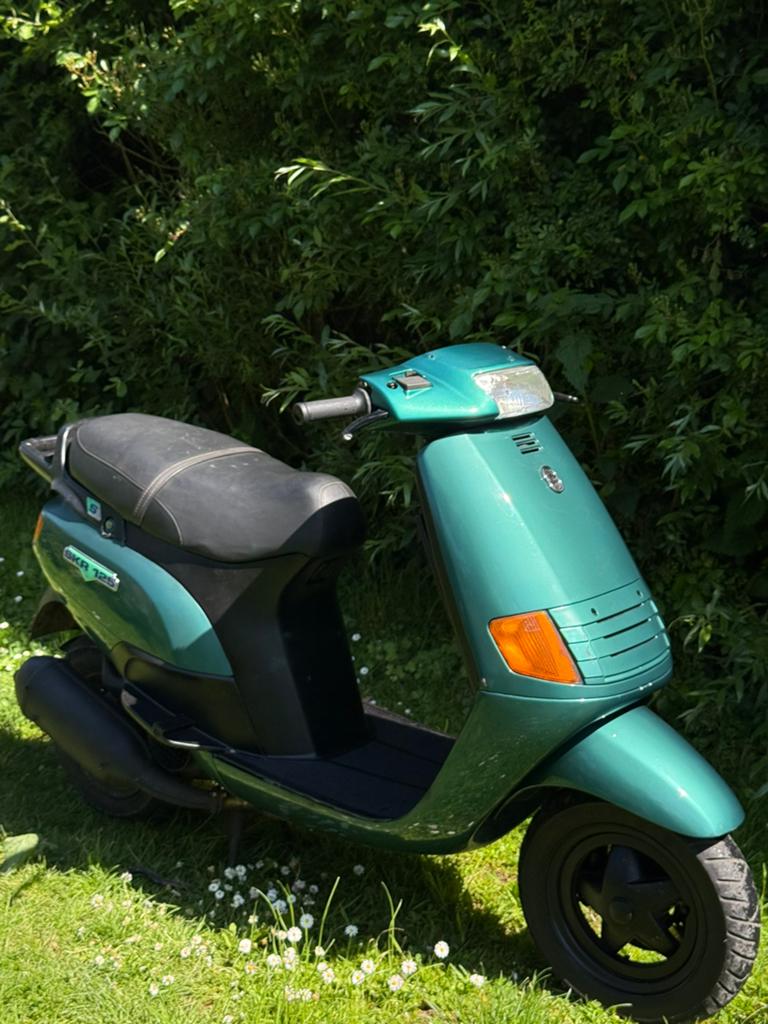 Piaggio skr 172cc groen duits, Fietsen en Brommers, Scooters | Piaggio, Tweetakt, Overige modellen, Ophalen of Verzenden, Zo goed als nieuw