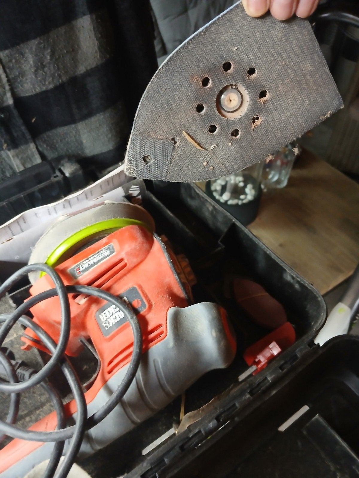 Black & Decker Autoselect Schuurmachine met koffer, Ophalen of Verzenden, Gebruikt, Minder dan 600 watt, Overige typen