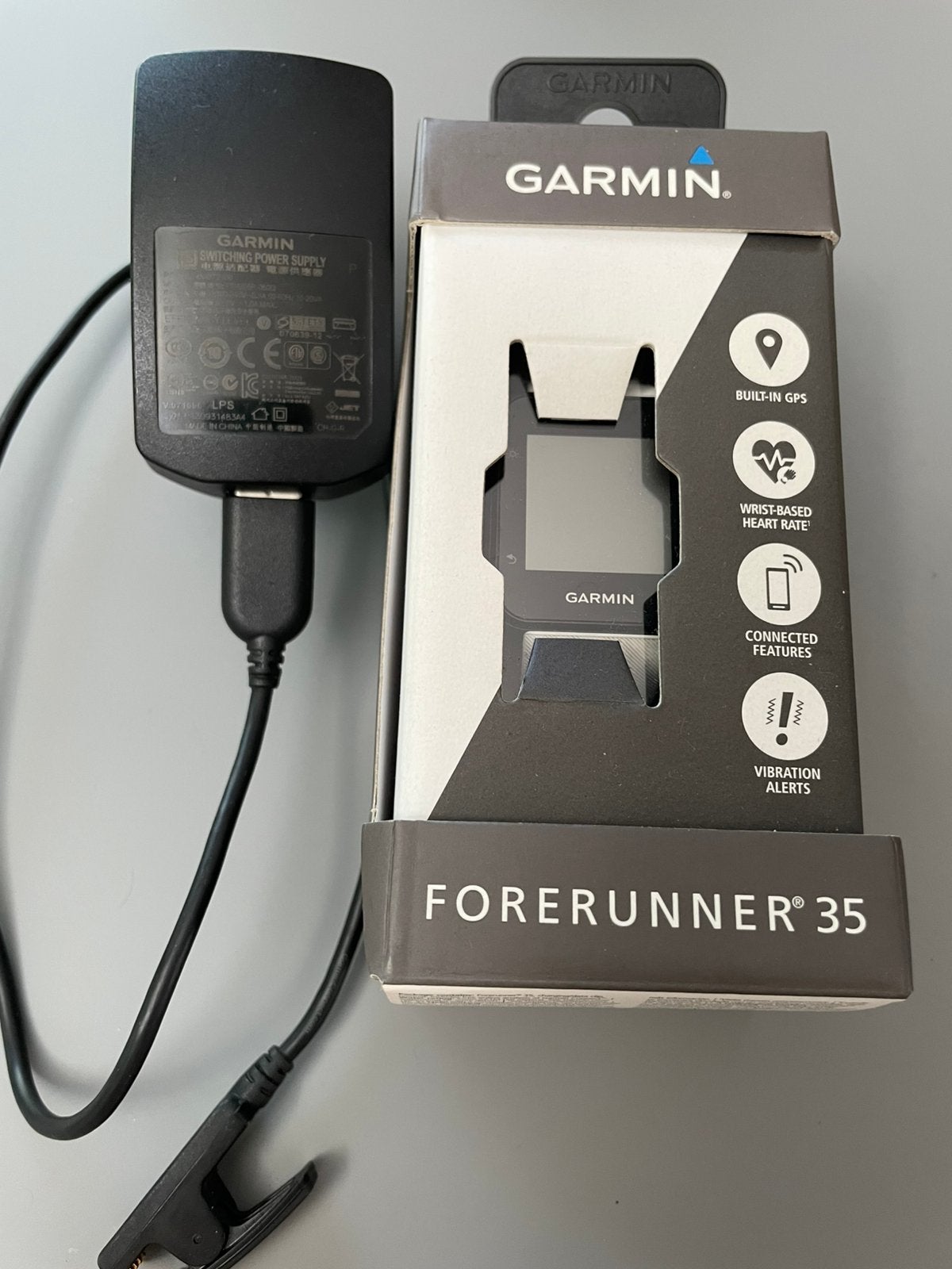 Nette Garmin Forerunner 35, Zwart, Ophalen of Verzenden, Zo goed als nieuw, Waterdicht
