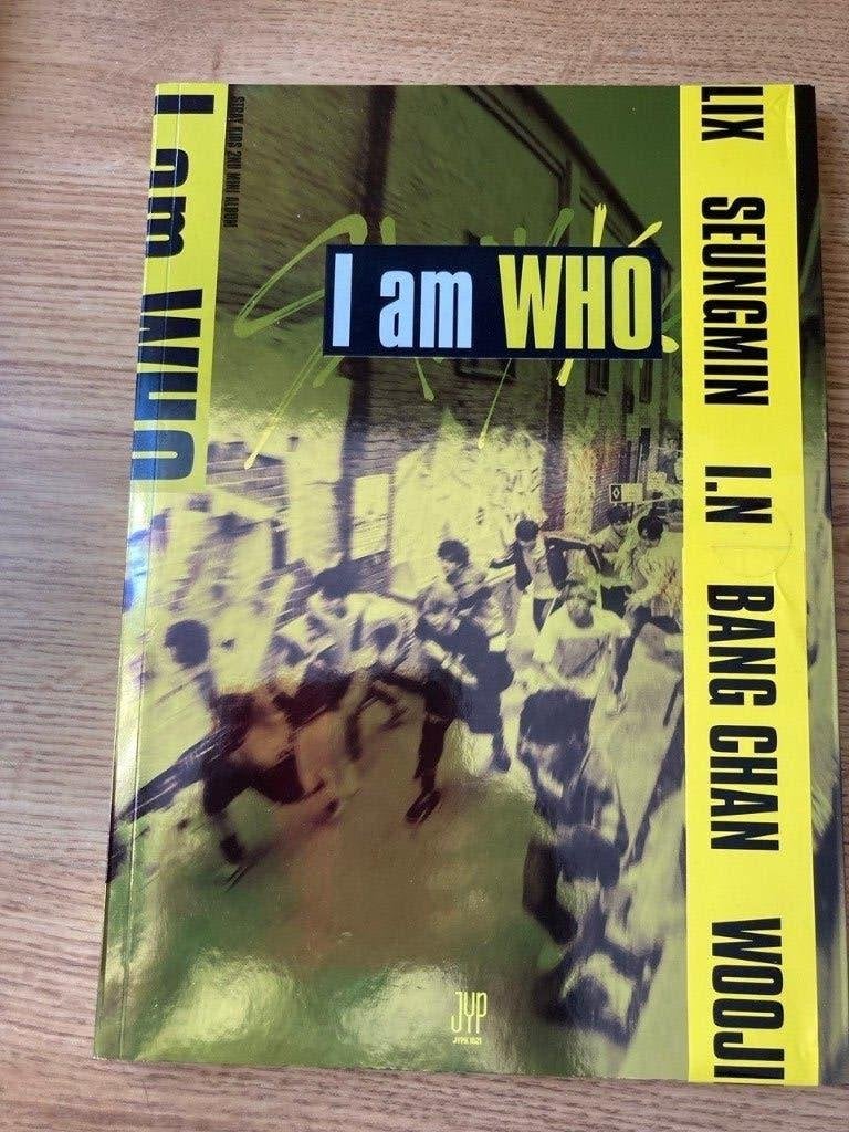 K-pop cd Stray Kids I am WHO, Ophalen of Verzenden, 2010 - 2019, Zo goed als nieuw