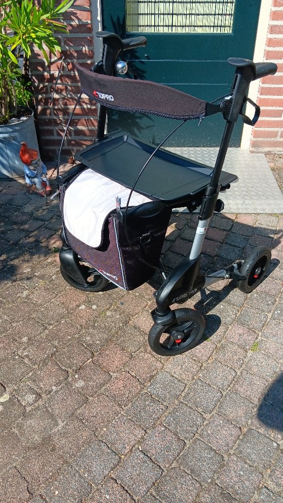 Rollator Topro Troja 2G maat S kleur Zilver met rugsteun, Diversen, Ophalen, Opvouwbaar, Gebruikt