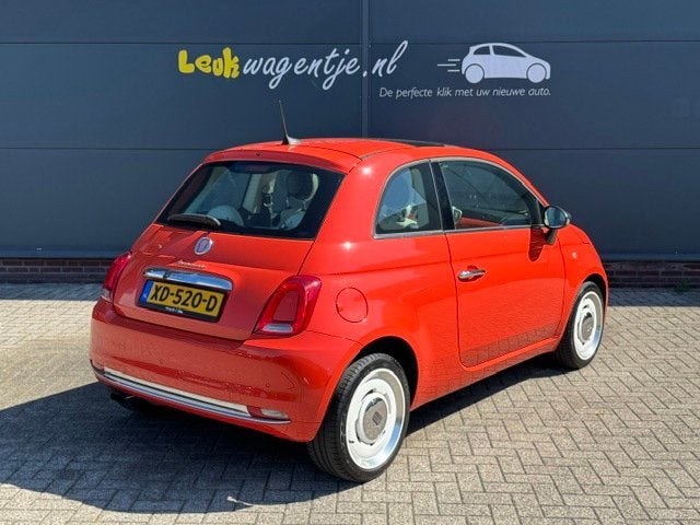 Fiat 500 0.9 Turbo Anniversario *carplay *p-sensoren *uniek!, Voorwielaandrijving, Gebruikt, Overige kleuren, Leder en Stof