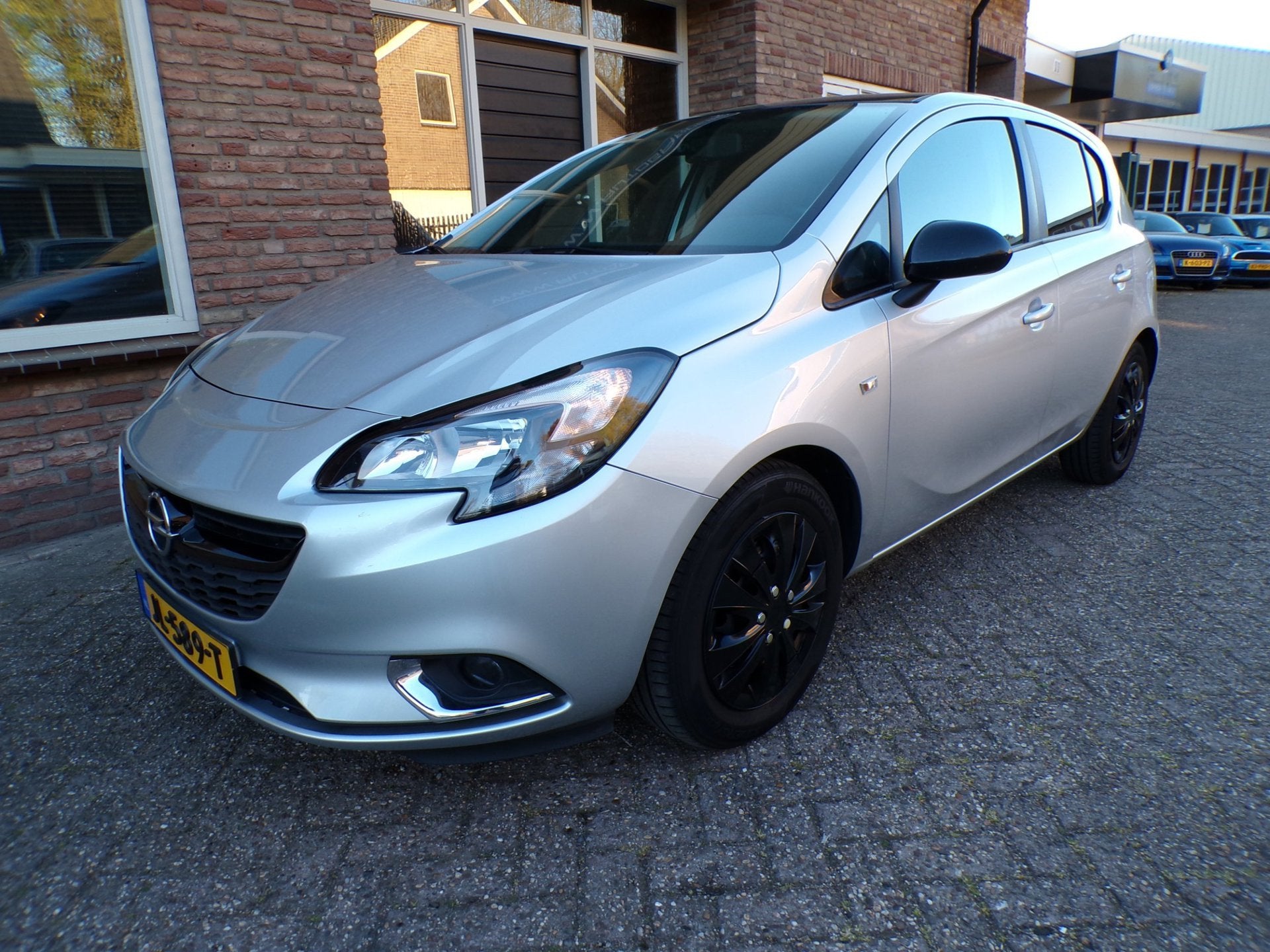 Opel Corsa 1.4-16V Design Edition, Voorwielaandrijving, Gebruikt, Euro 6, 1137 kg