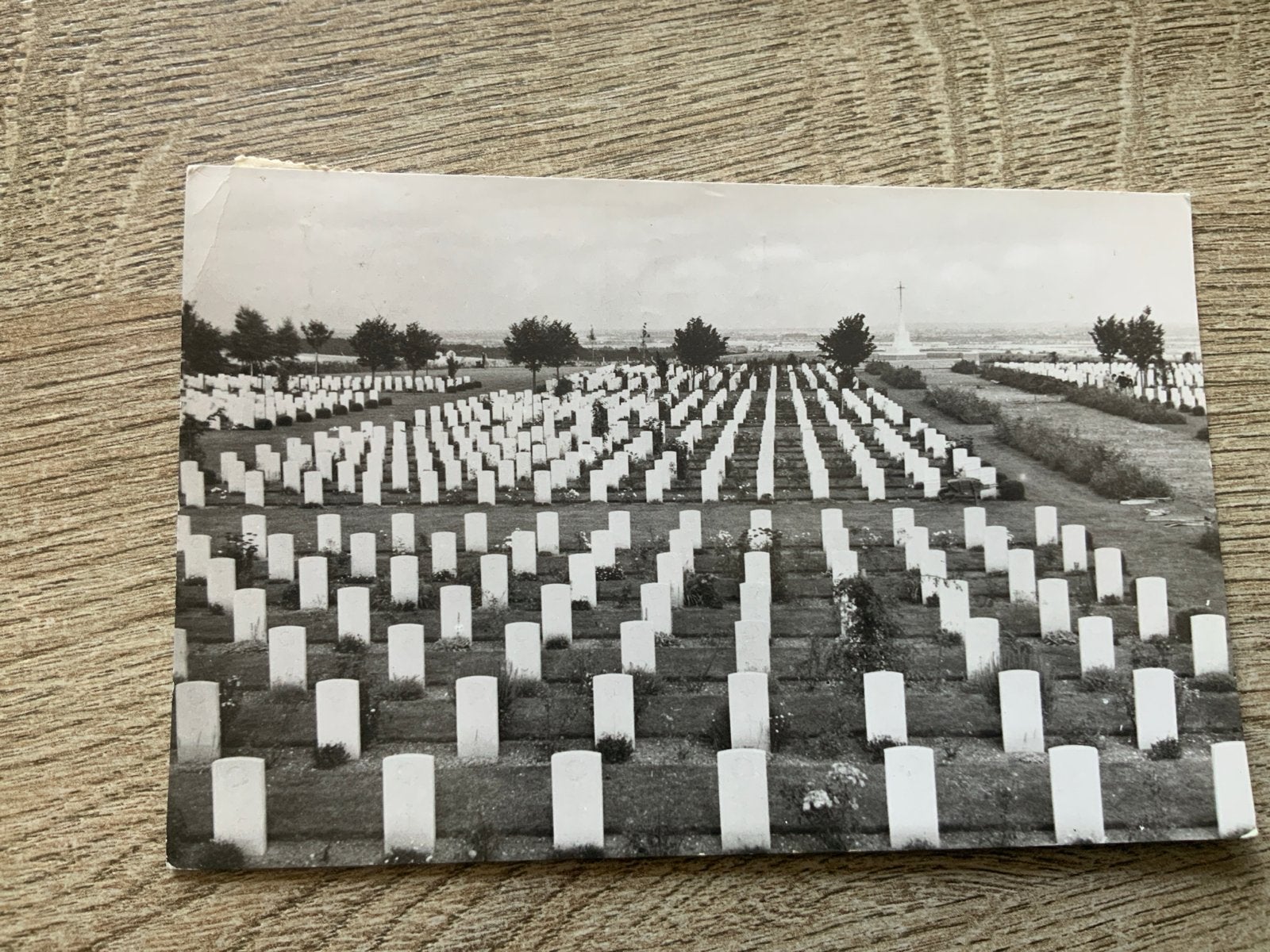 Canadees Kerkhof Groesbeek 1957, Ophalen of Verzenden, 1940 tot 1960, Gelopen, Gelderland