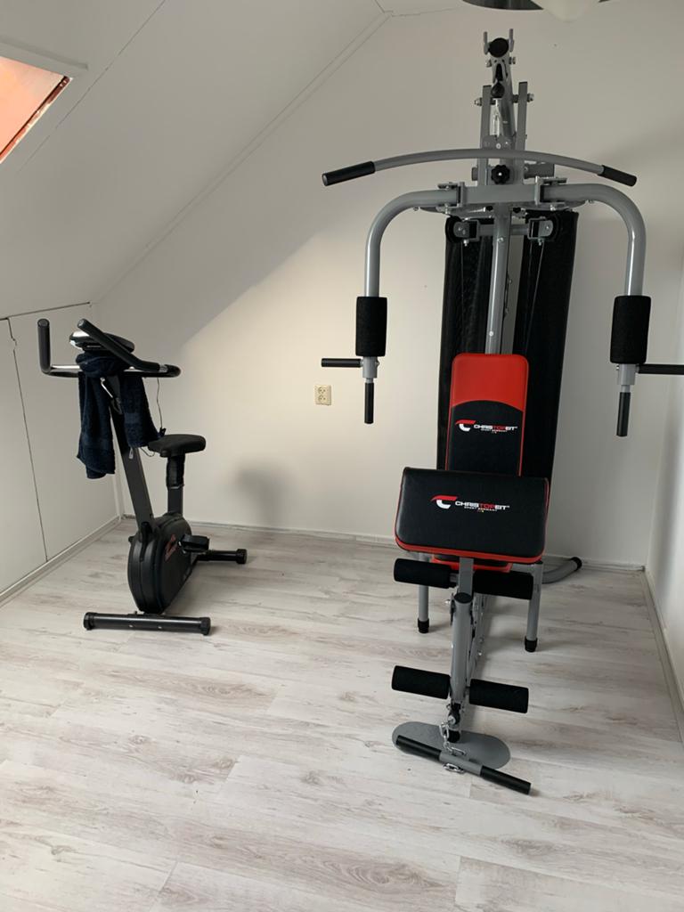 Homegym en hometrainer set - Complete fitnessoplossing, Ophalen, Gebruikt, Krachtstation, Armen