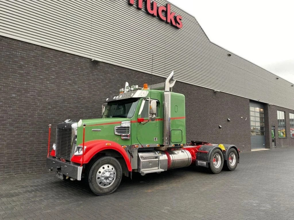 Freightliner CORONADA 6X4 EURO 6 TREKKER/TRACTOR/SATTELZUGMA, Auto's, Overige merken, Achterwielaandrijving, Euro 6, 505 pk