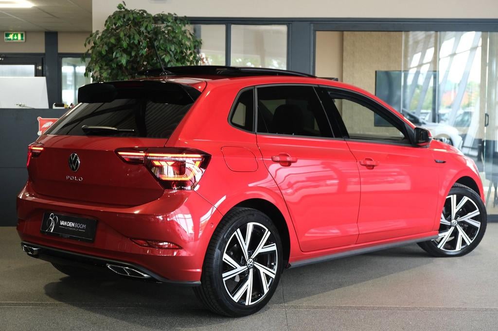 Volkswagen Polo 1.0 TSI 2x R-Line DSG 110PK Facelift Pano IQ, Auto's, Volkswagen, Gebruikt, Origineel Nederlands, Bedrijf, 600 kg
