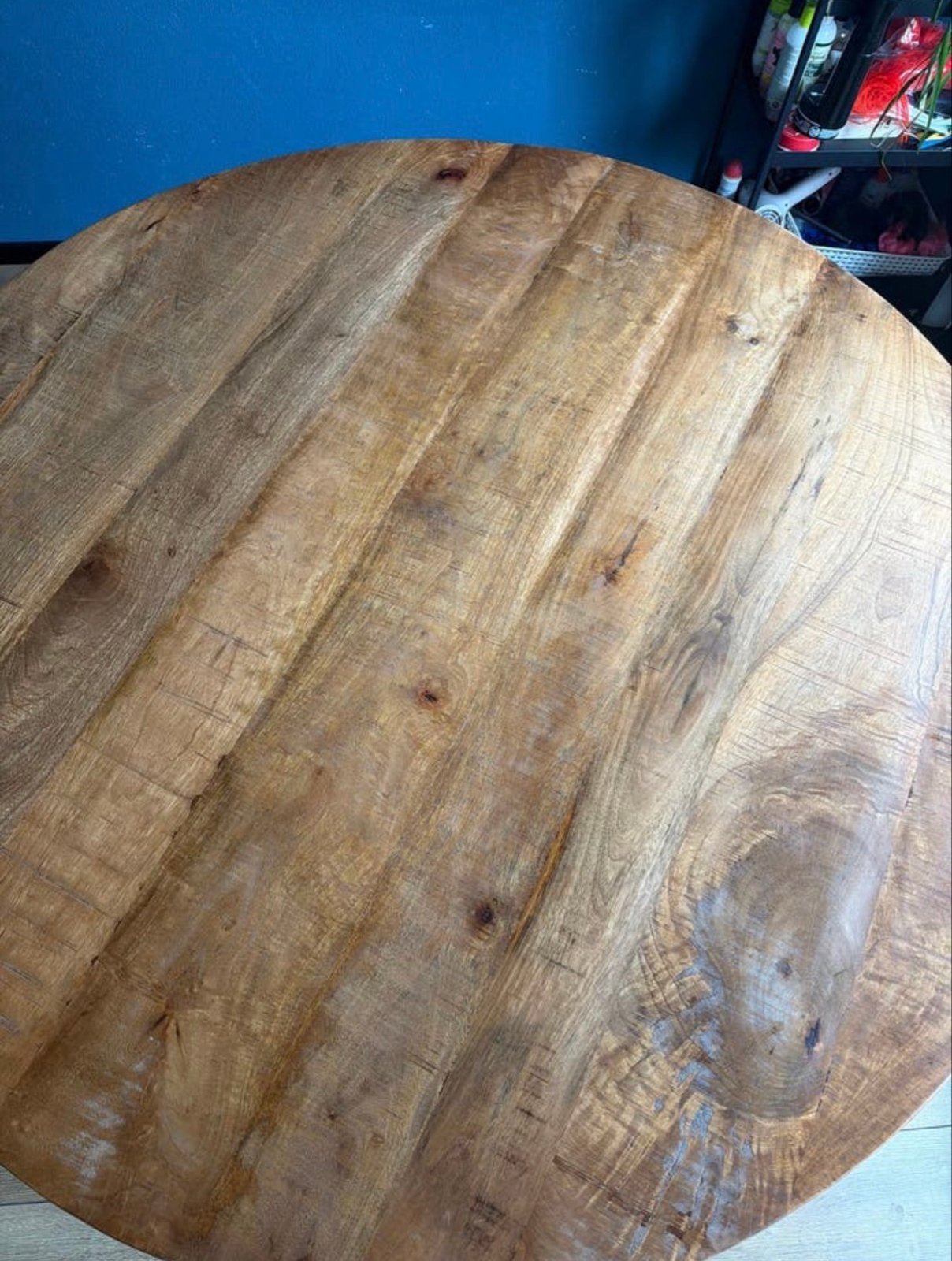 Ronde eettafel van mangohout met metalen onderstel, Ophalen, Gebruikt, 100 tot 150 cm, Rond