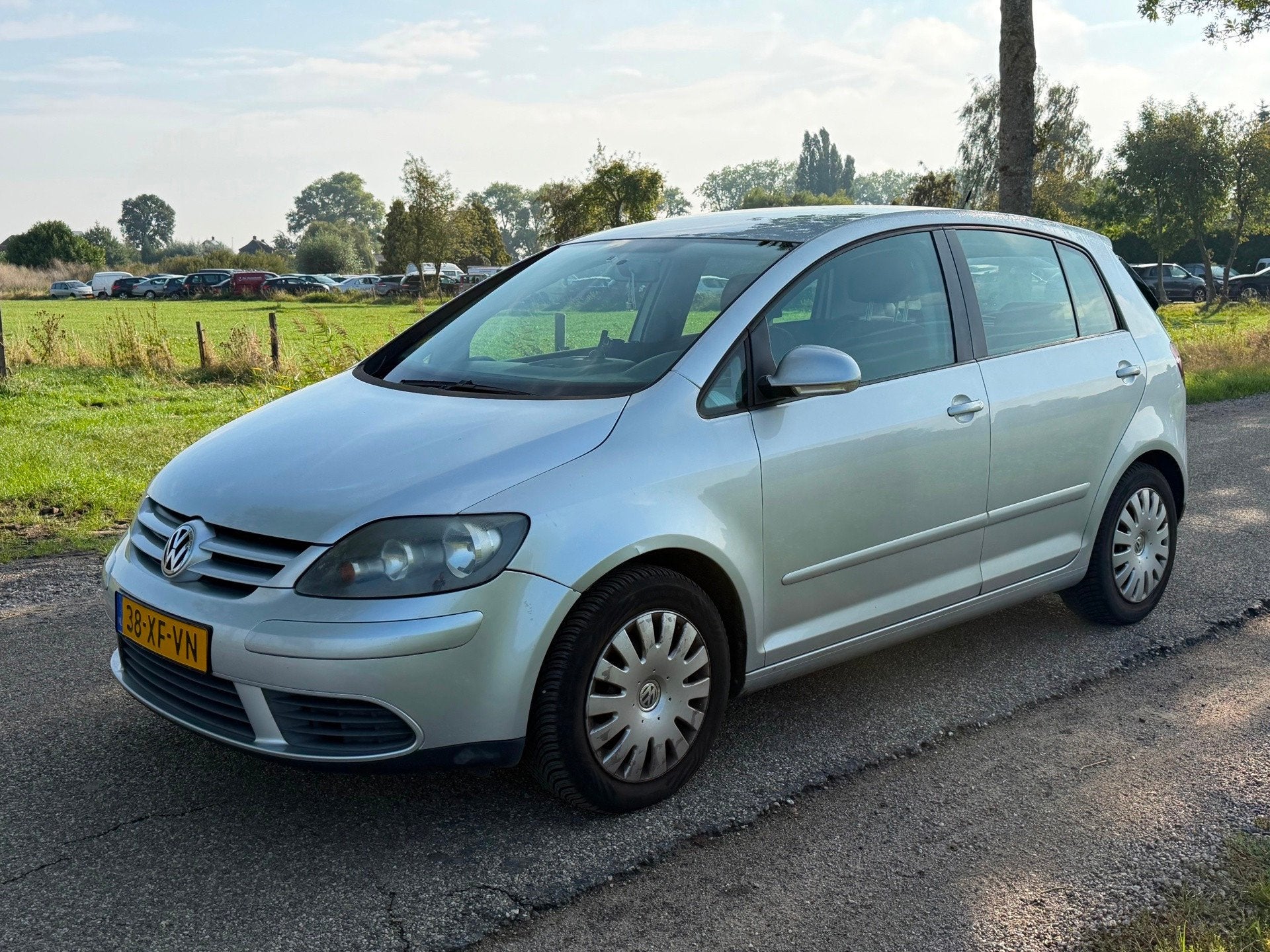 Volkswagen Golf Plus 1.6 FSI Optive 3 APK 10-2027 Airco NAP, Auto's, Stof, Gebruikt, Zwart, 4 cilinders