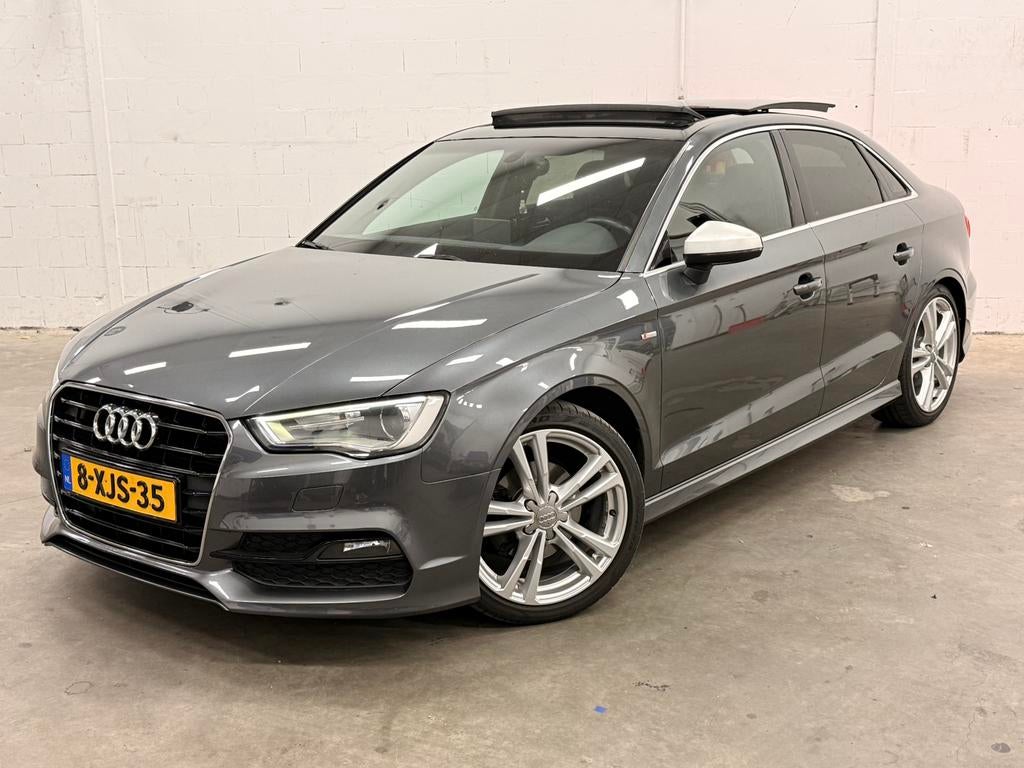 Audi A3 Limousine 1.4 TFSI 3x S-line | panno | S-tronic, Auto's, 4 cilinders, Leder en Stof, Origineel Nederlands, 1395 cc