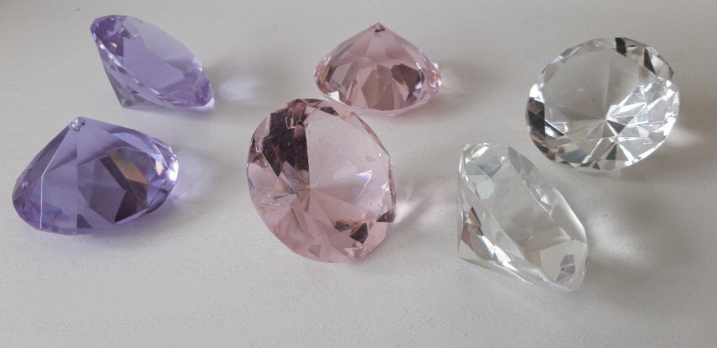 te koop prachtige NIEUWE grote lila,rose,en witte kristallen, Ophalen of Verzenden, Nieuw, Meerkleurig, Glas
