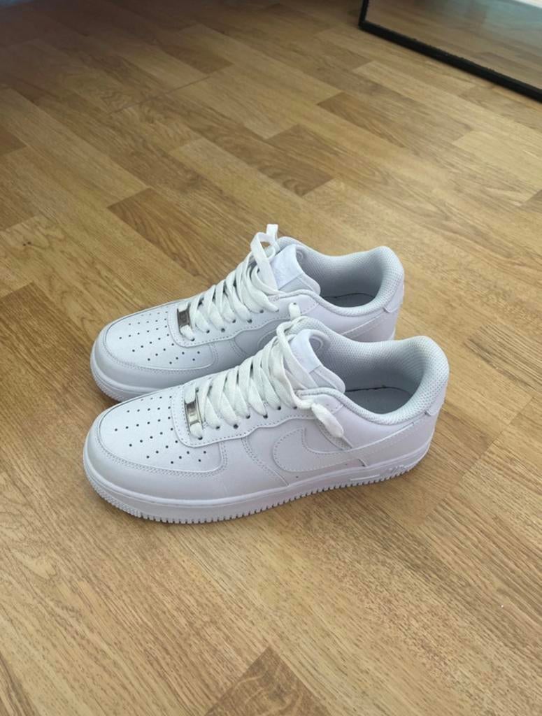 Nike airforce 1 maat 41, Kleding | Heren, Schoenen, Ophalen of Verzenden, Zo goed als nieuw, Wit