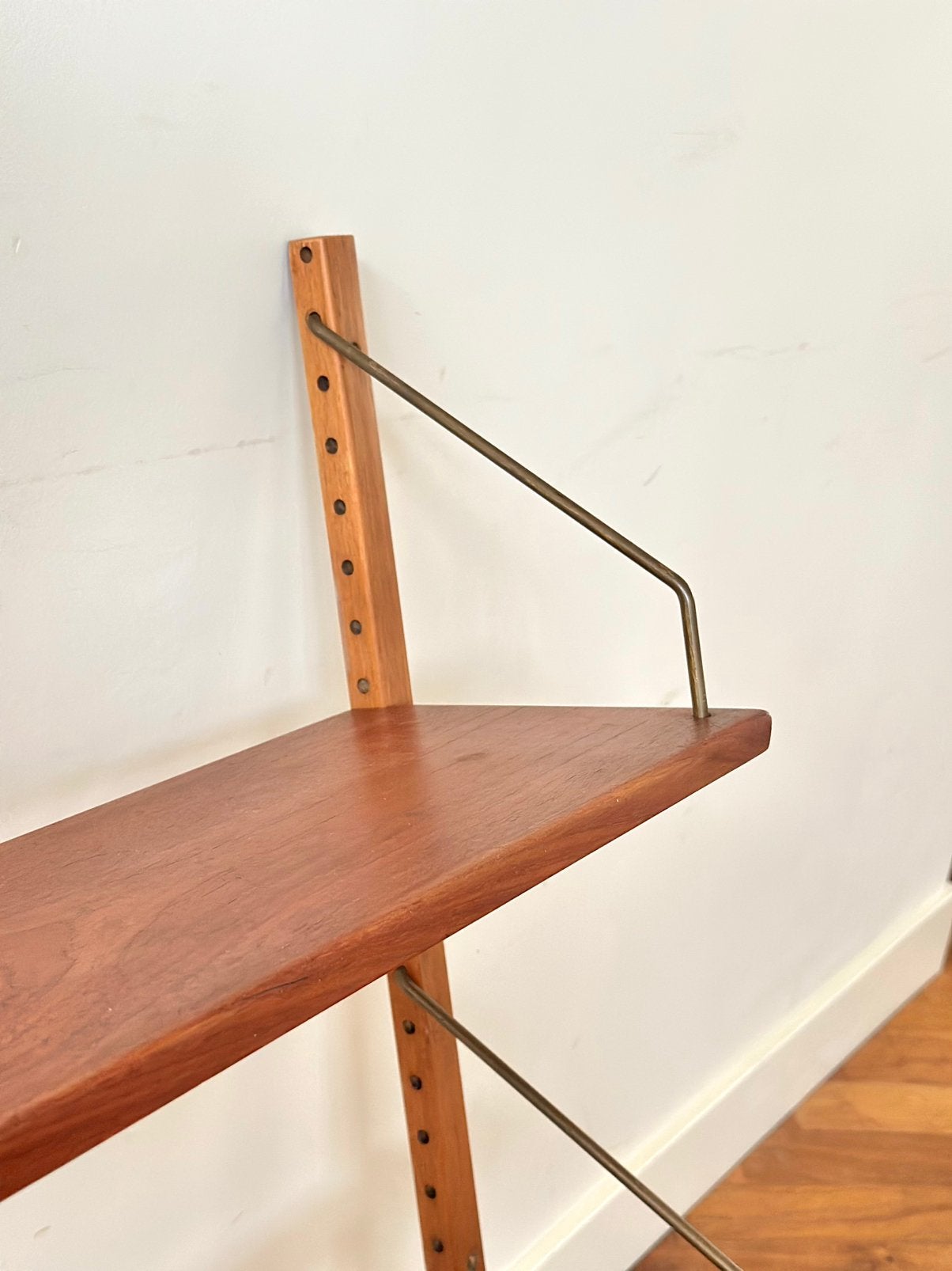 Vintage hangend wandmeubels deens teak messing jaren 50/60, Ophalen of Verzenden, Gebruikt