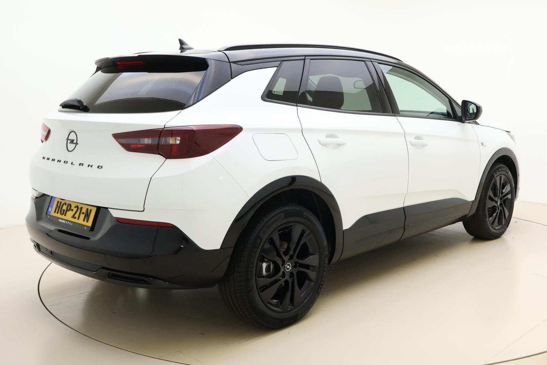 Opel Grandland 1.2 Turbo GS Black Pack | Automaat | Stoel- e, Auto's, 15 km/l, 1199 cc, Leder en Stof, Wit