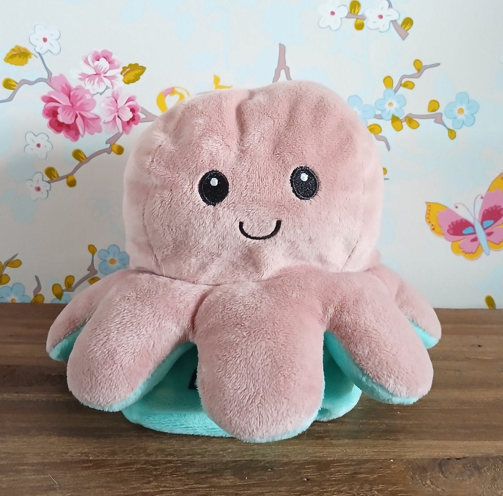 Gloednieuwe omkeerbare octopus knuffel - rookvrij huis, Kinderen en Baby's, Speelgoed | Knuffels en Pluche, Overige typen, Nieuw