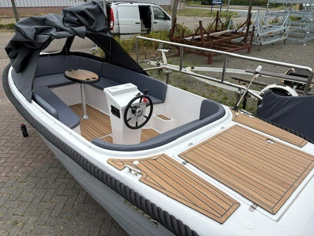 Gentle 590 Tender vaarklaar, Watersport en Boten, Sloepen, Nieuw, Consoleboot, Admiral, Buiskap, Benzine, Polyester, Buitenboordmotor