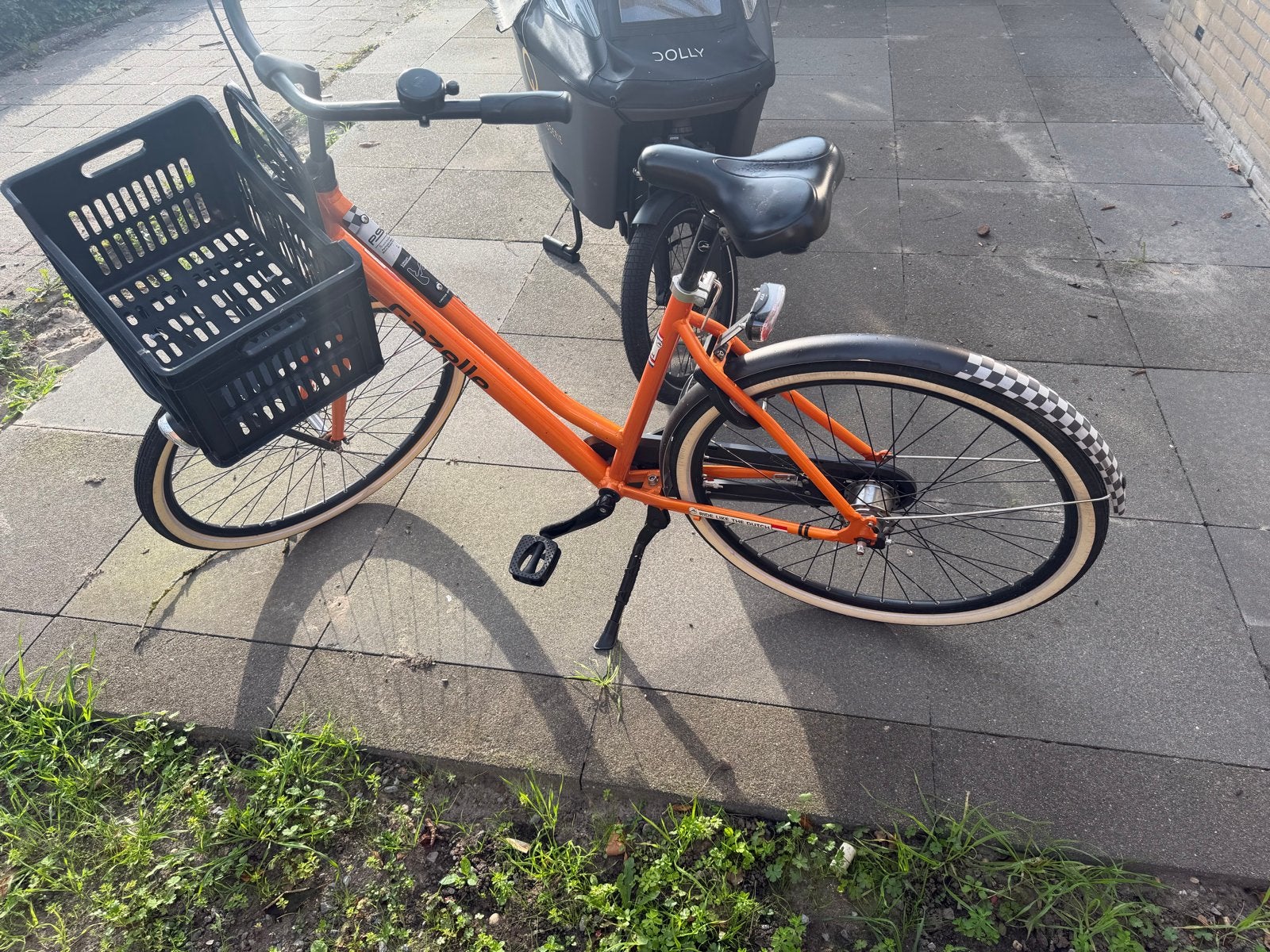 Gazelle fiets met voordrager en mand  formule 1, Fietsen en Brommers, Terugtraprem, Gebruikt, Versnellingen, Ophalen of Verzenden