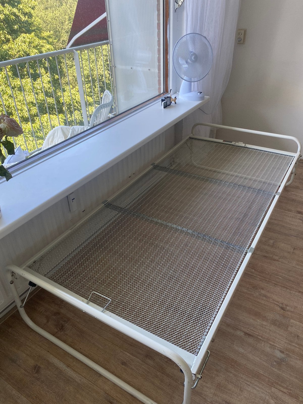 Compacte witte bedden, 2 stevige uitschuifbedden te koop., 90 cm, Eenpersoons, Wit, Ophalen of Verzenden
