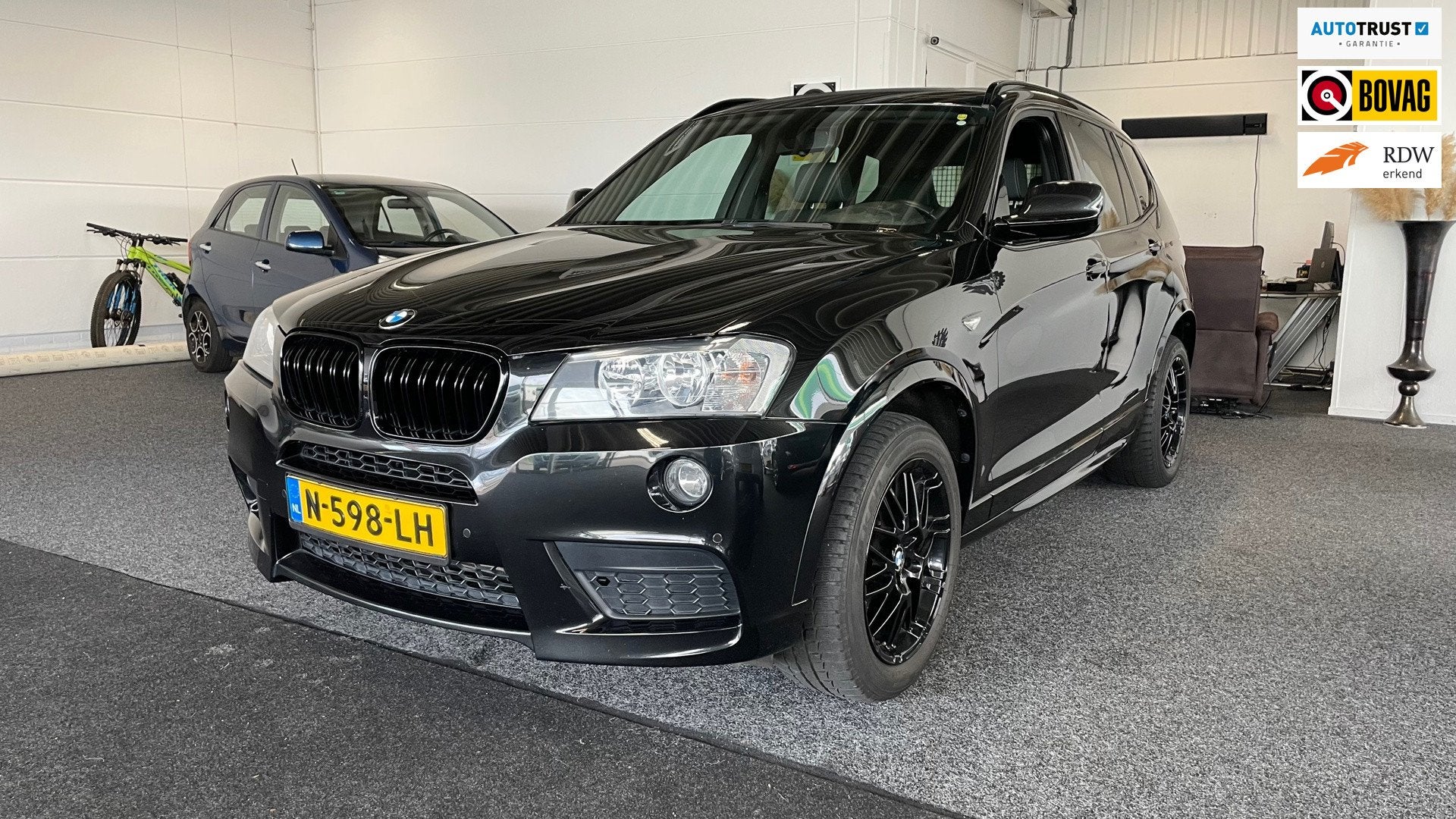 BMW X3 XDrive20i High Executive, Cruise control, Airco, Nav,, Auto's, BMW, Euro 5, Gebruikt, Zwart, 4 cilinders
