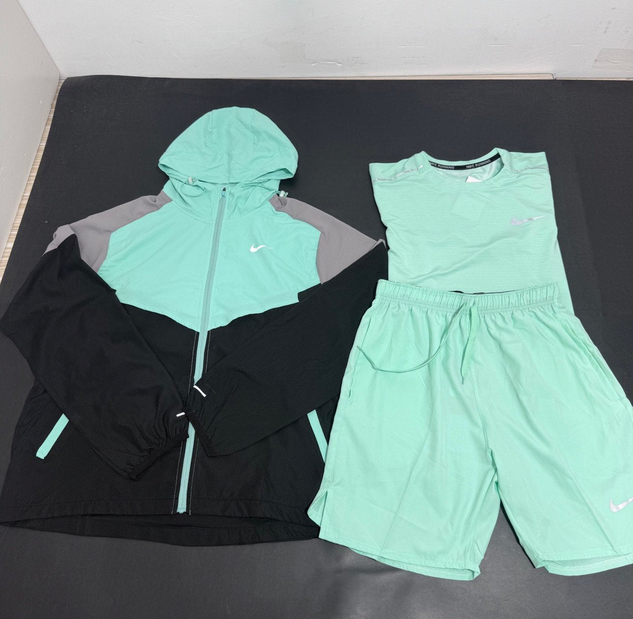 Full Nike Miller Set, Ophalen of Verzenden, Nieuw, Fitness of Aerobics