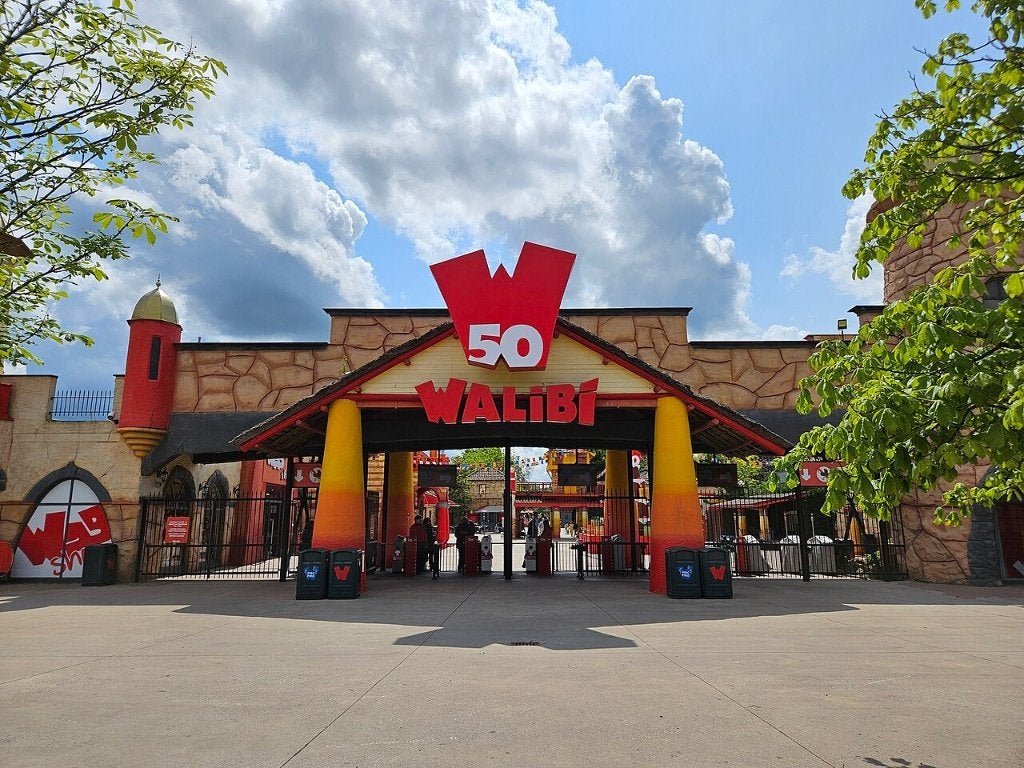 1 tot 8 tickets voor Walibi België, Drie personen of meer, Ticket of Toegangskaart