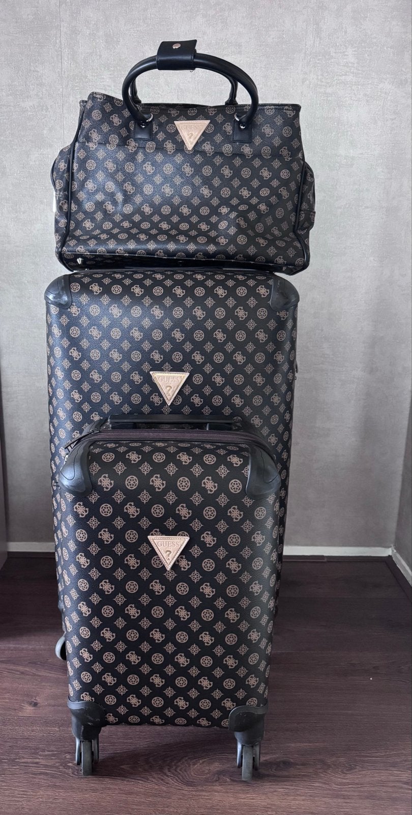 Gues Wilder Kofferset 3-delig - Stijlvol Reizen, Ophalen, 40 tot 60 cm, Gebruikt, 20 tot 30 cm
