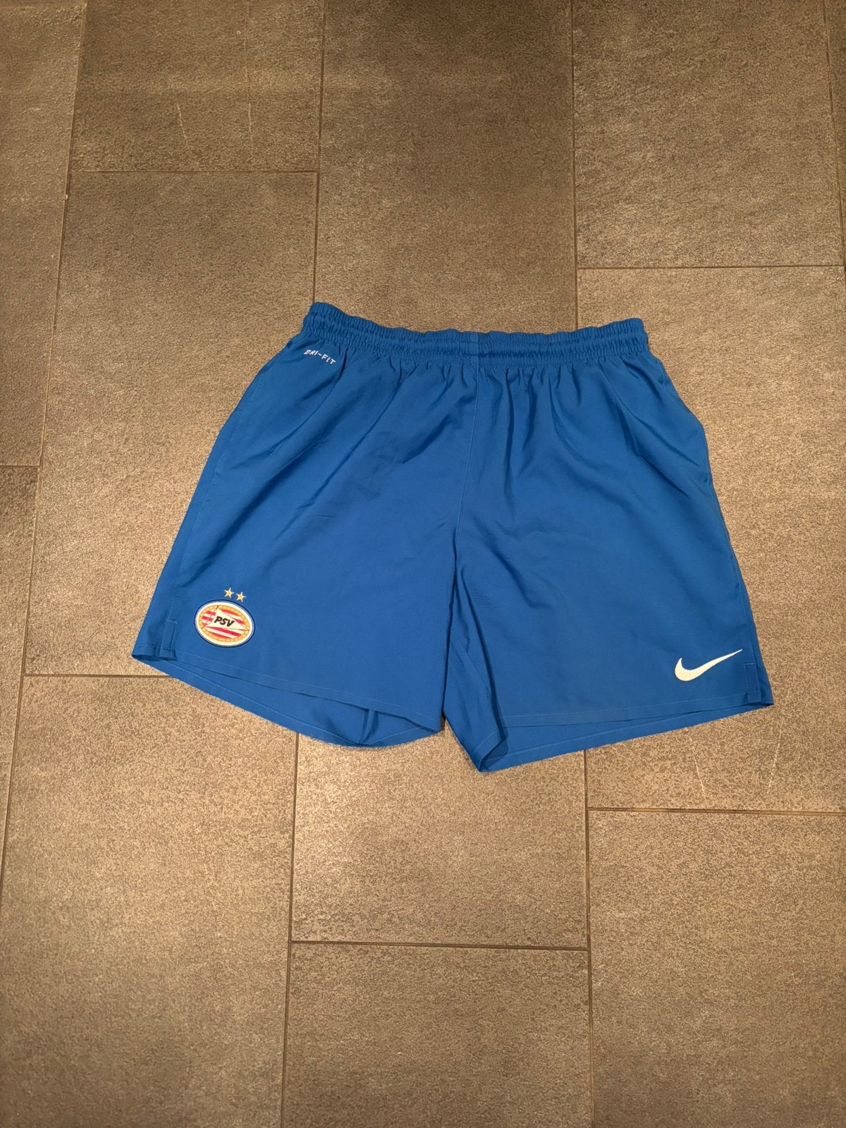 PSV Derde Short 2014/2015 maat “L”, Maat L, Ophalen of Verzenden, Gebruikt, Overige typen