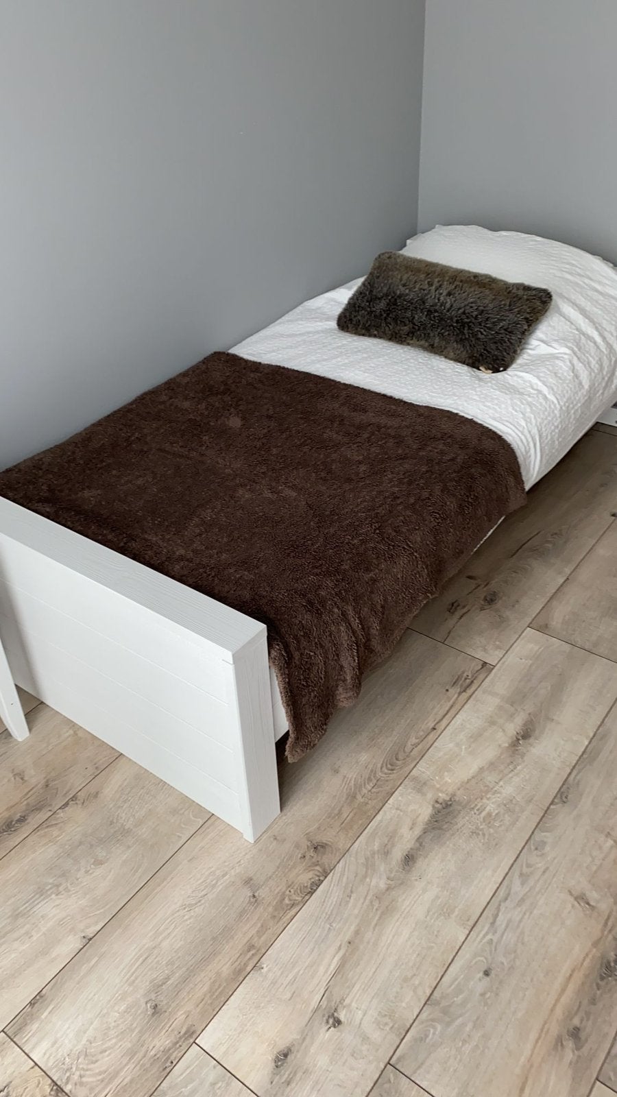 Eenpersoonsbed wit van Woood, Huis en Inrichting, Slaapkamer | Bedden, Ophalen, Gebruikt, 90 cm, Eenpersoons