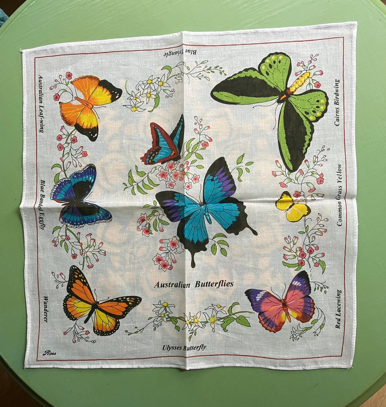 Vintage zakdoekje met vlinders 🦋- australische print, Antiek en Kunst, Antiek | Kleden en Textiel, Ophalen of Verzenden