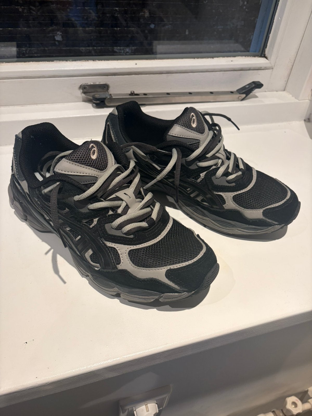 Asics gel nyc, Zwart, Ophalen of Verzenden, Sneakers of Gympen, Zo goed als nieuw