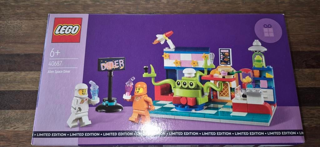 Nieuw LEGO 40687 Alien Space Diner Limited Edition, Ophalen of Verzenden