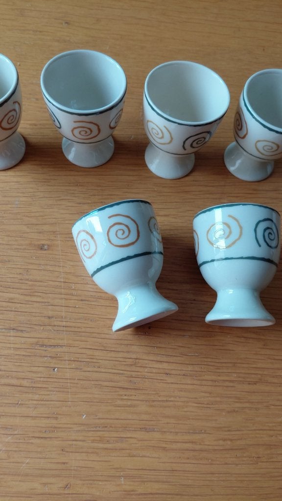 Set 6 eierdopjes, Huis en Inrichting, Keuken | Servies, Ophalen of Verzenden, Zo goed als nieuw, Aardewerk, Landelijk/Boerenbont
