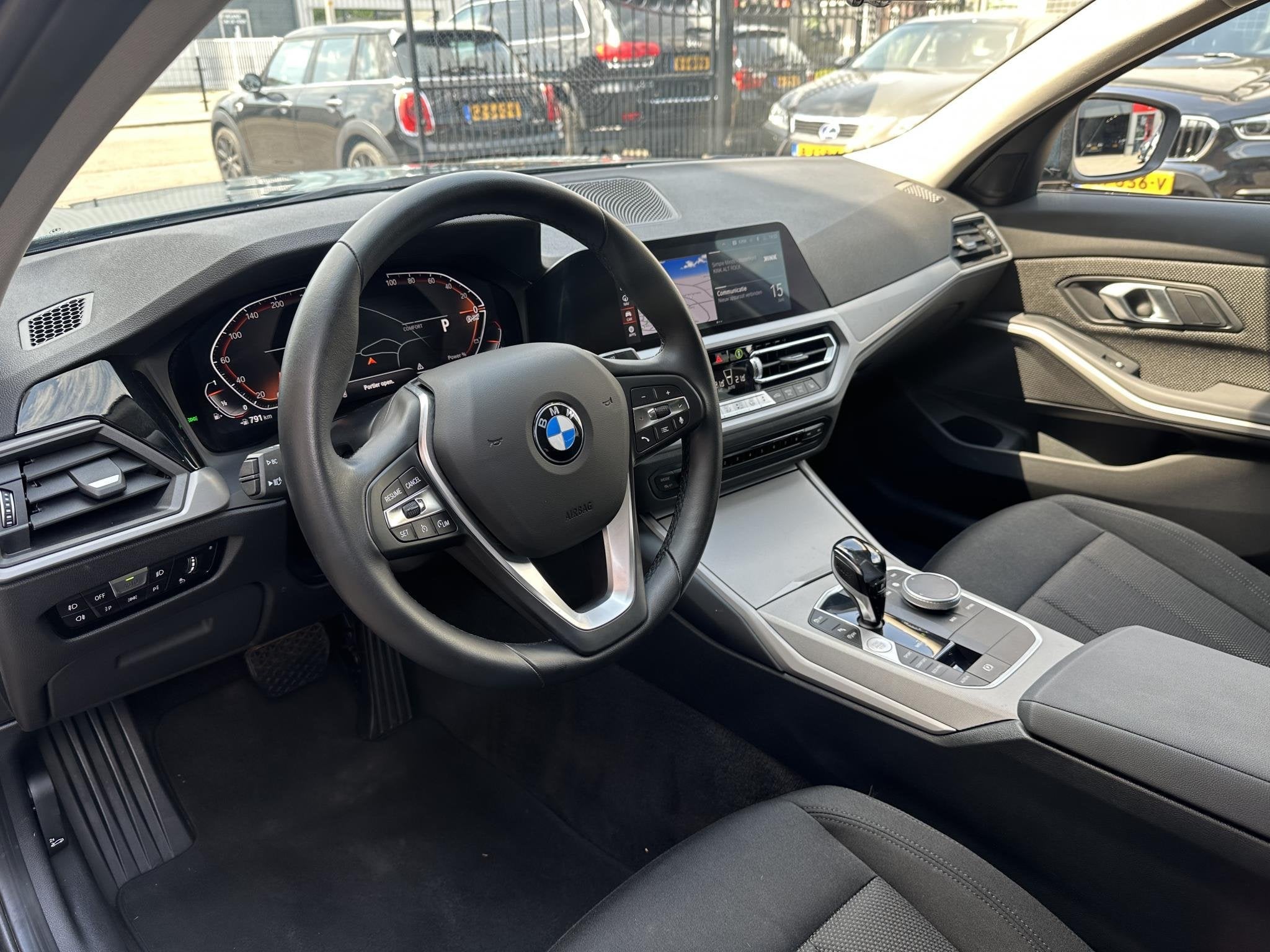 BMW 318i Touring Panodak|AfnTrekhaak|HiFi|Camera BMW 3-serie, Auto's, Automaat, 1998 cc, Achterwielaandrijving, Gebruikt