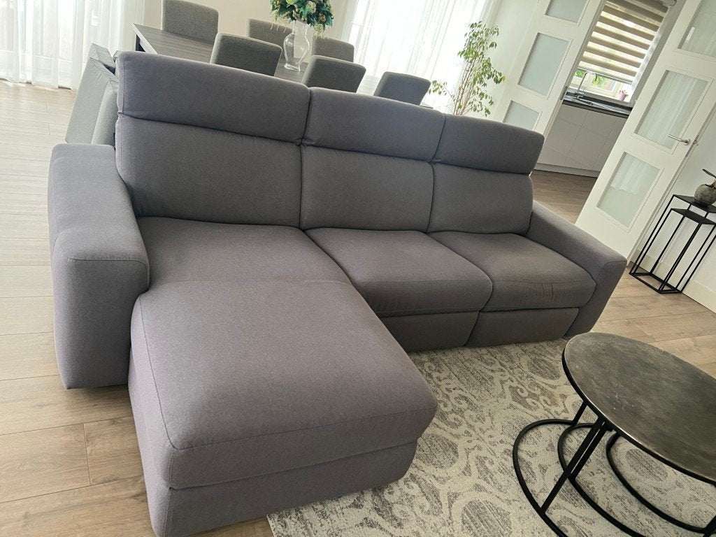 LUXE ZIT BANK + ELEKTR. BEEN VERSTELLING, KWALITEIT NETJES, Ophalen, 250 tot 300 cm, Driepersoons, Rechte bank