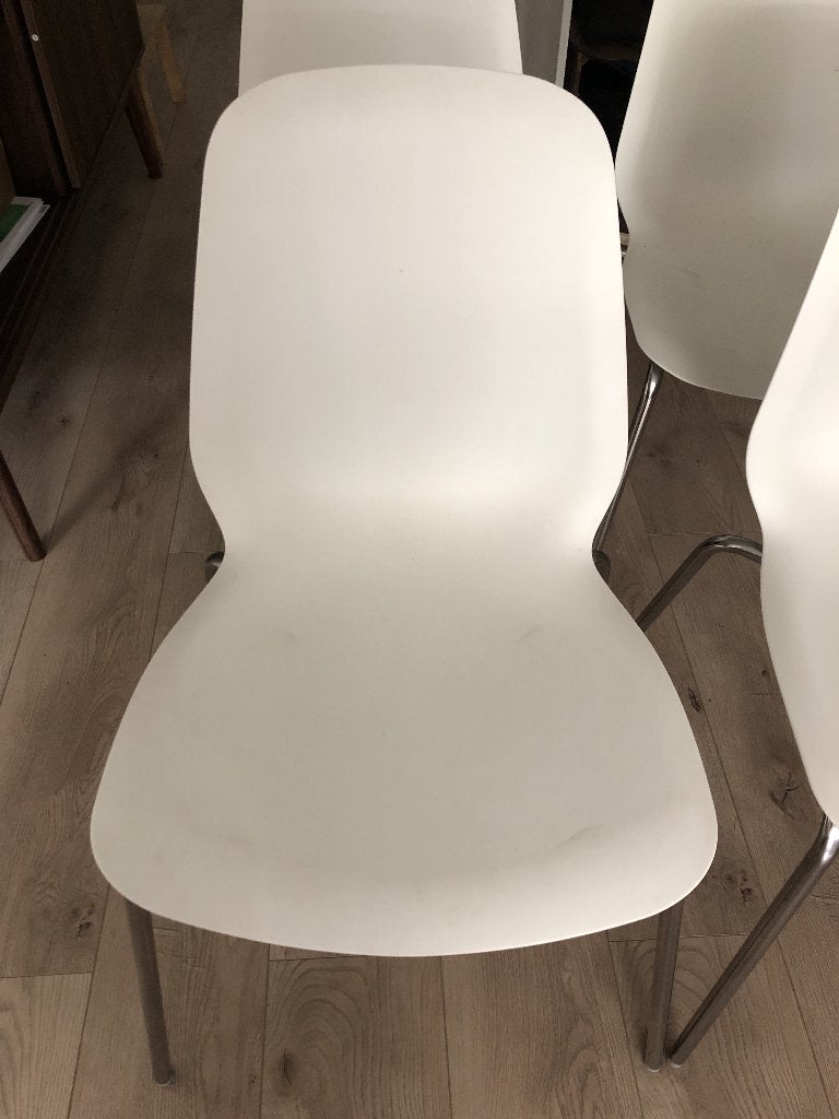 4 stuks witte stoelen Leifarne (Ikea), Ophalen, Gebruikt, Wit, Vier