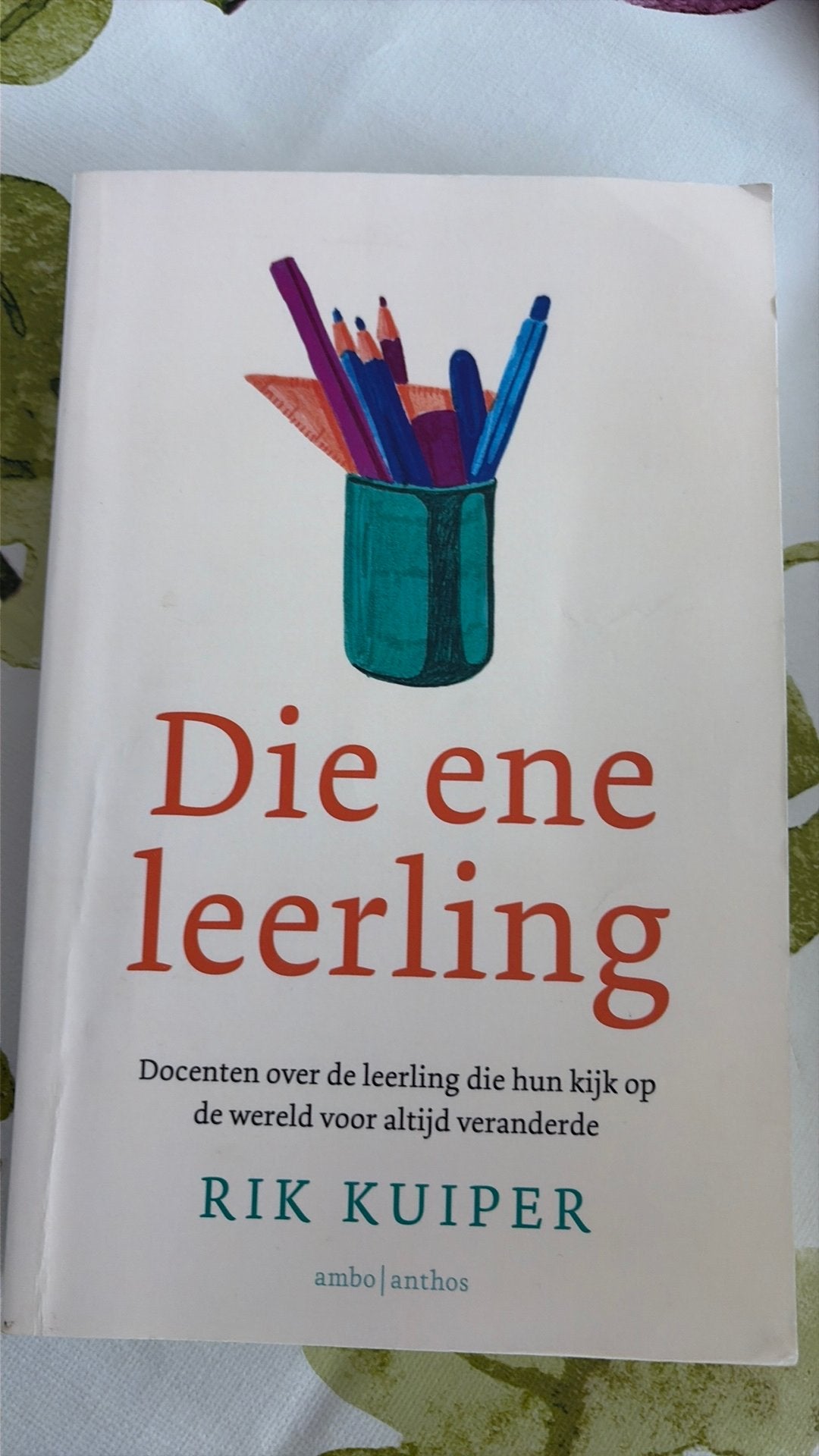 Rik Kuiper - Die ene leerling, Ophalen of Verzenden, Zo goed als nieuw, Rik Kuiper